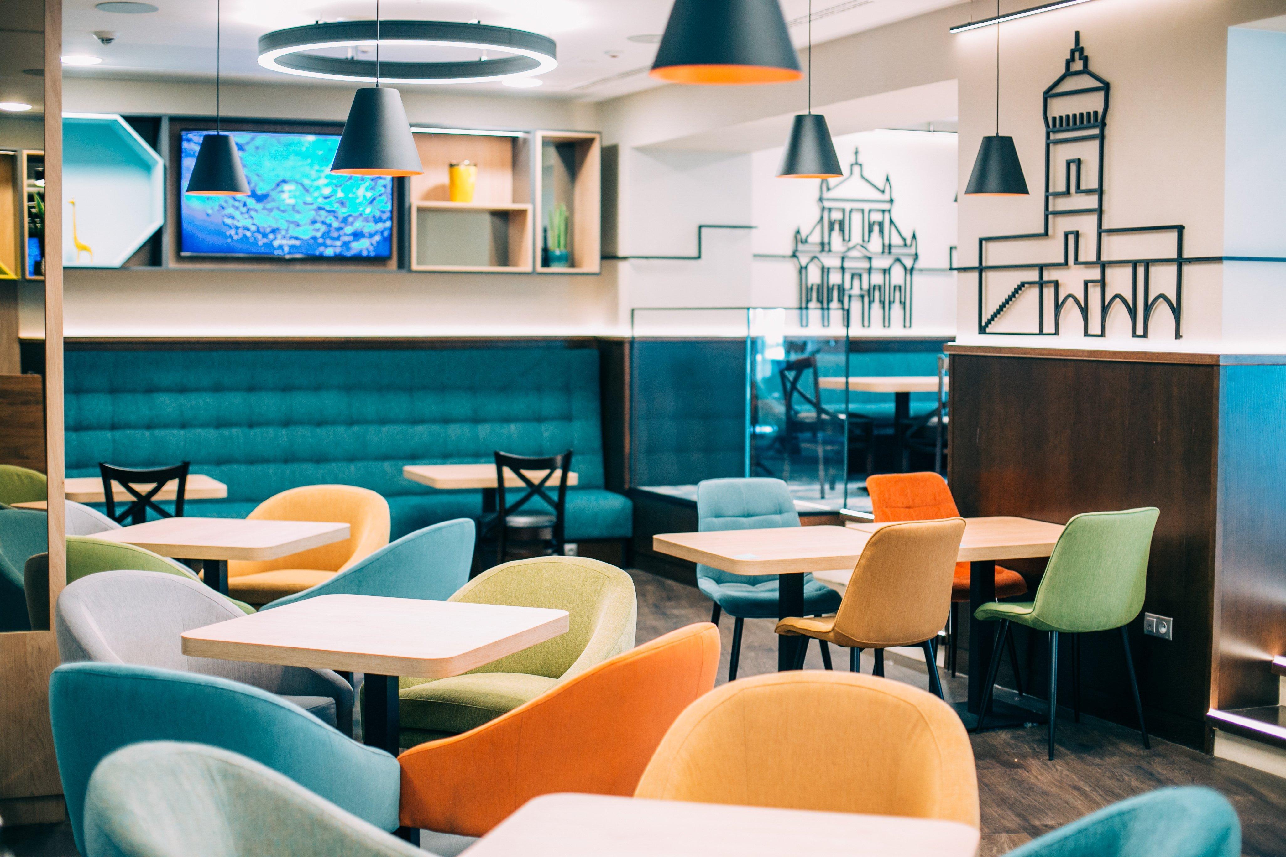 Holiday Inn Krakow City Centre By Ihg Екстериор снимка The interior of the lounge