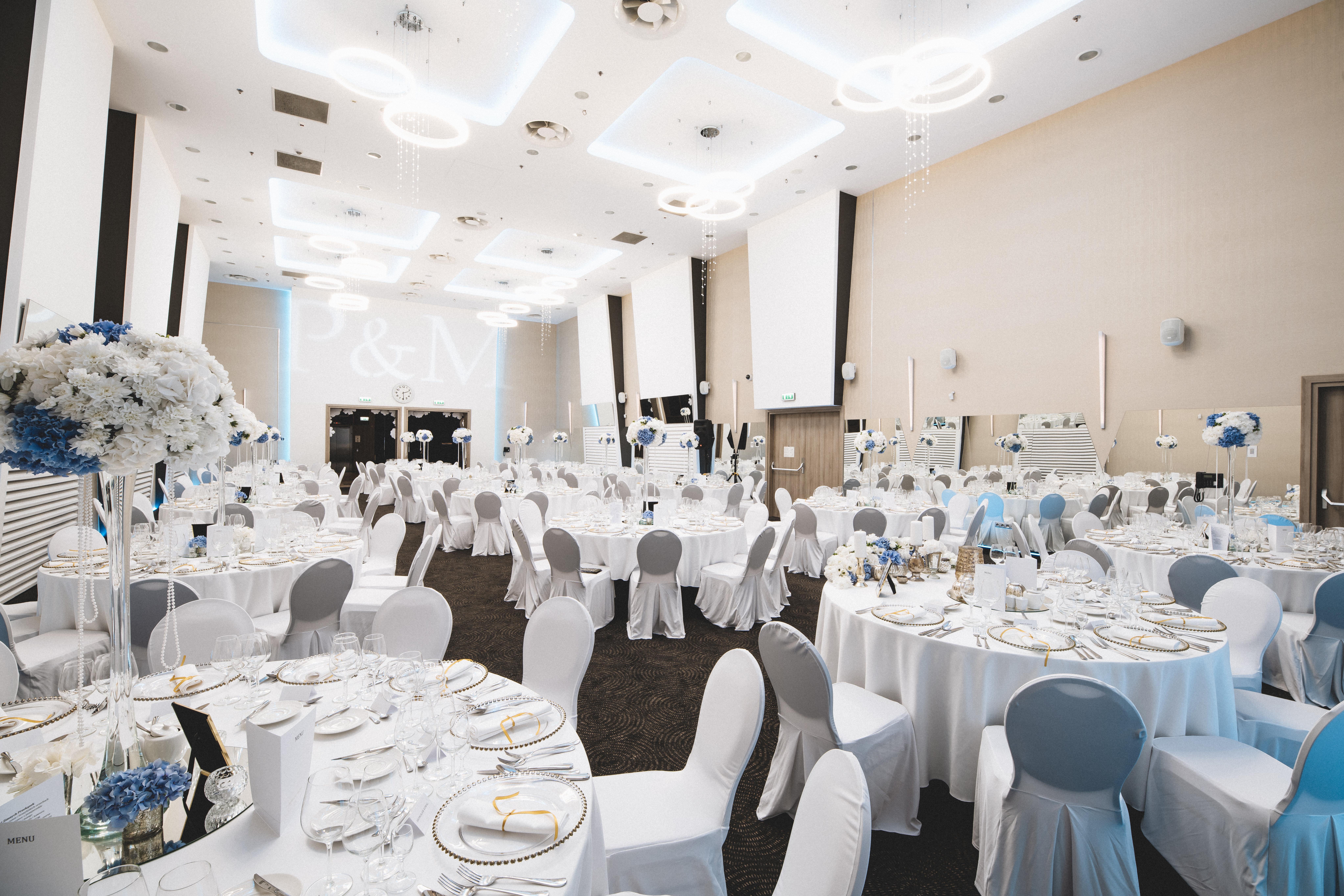 Holiday Inn Krakow City Centre By Ihg Екстериор снимка A wedding reception